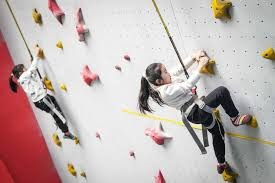 西甲｜力克巴利亚 蝙蝠军夺“救命三分”